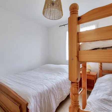 Holiday home Maison Pour 8 - 5min De La - Jardin & Veranda *